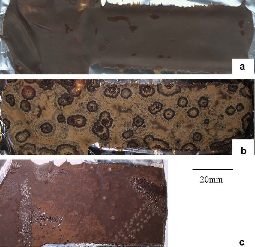 A close-up of a chocolate bar

Description automatically generated