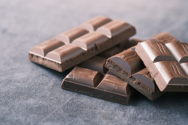 A close-up of chocolate barsDescription automatically generated